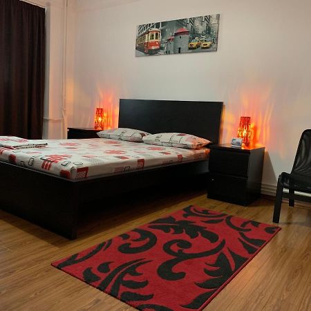 Center Apartment Galati  Ngoại thất bức ảnh