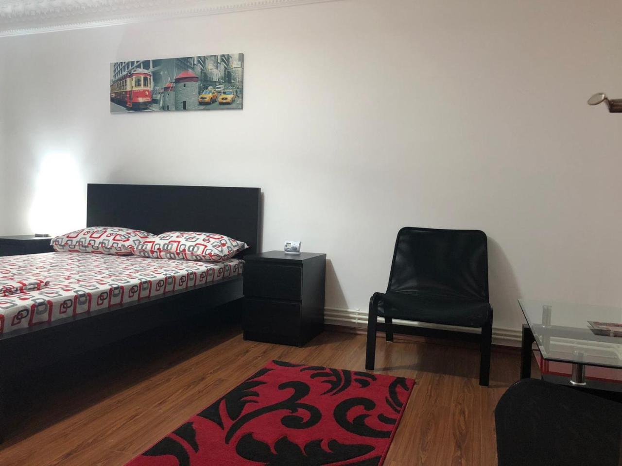 Center Apartment Galati  Ngoại thất bức ảnh