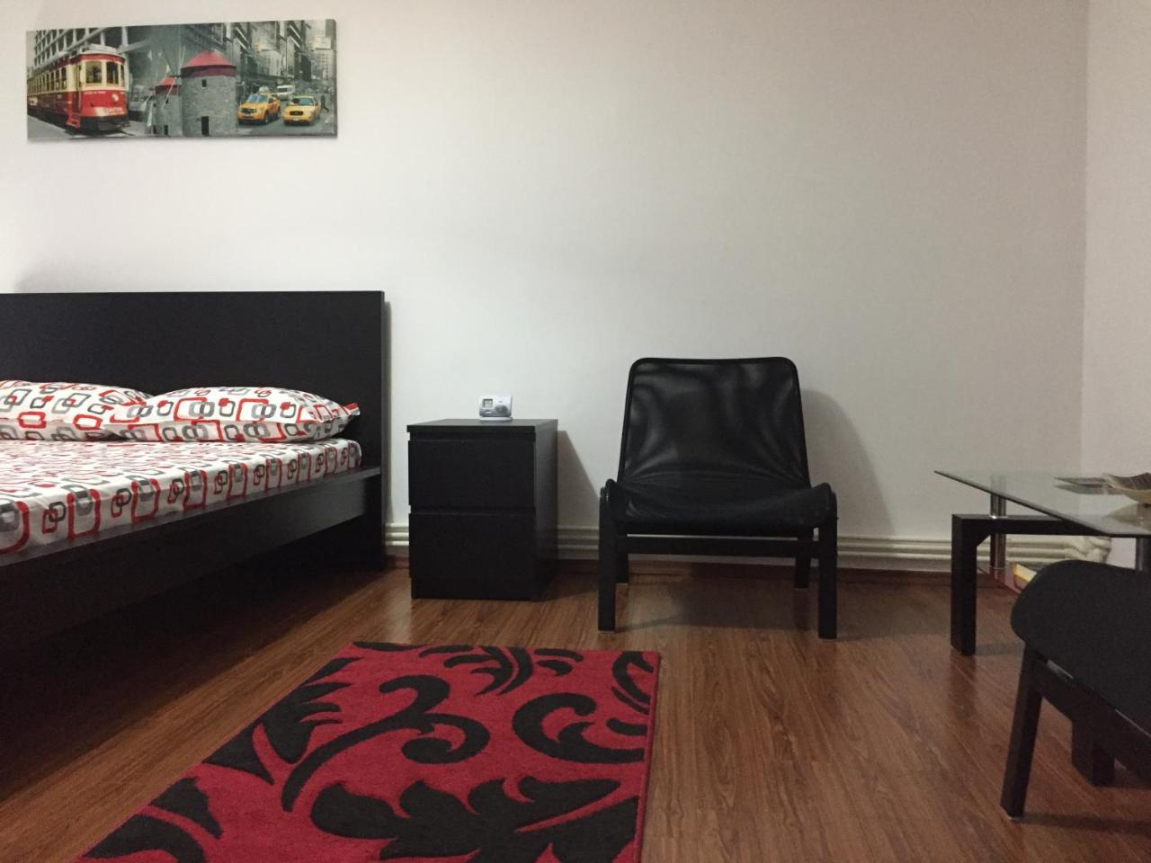 Center Apartment Galati  Ngoại thất bức ảnh
