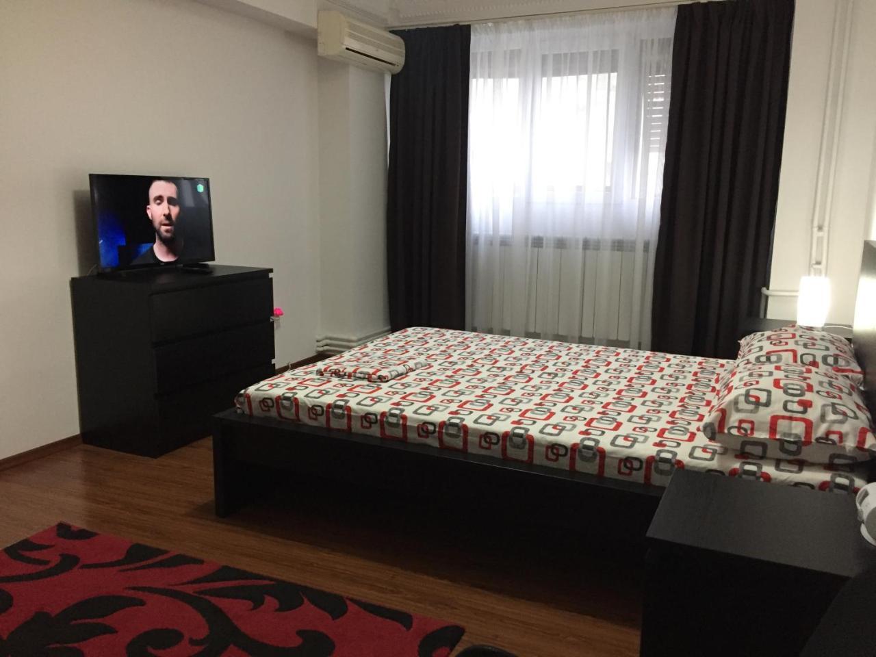 Center Apartment Galati  Ngoại thất bức ảnh