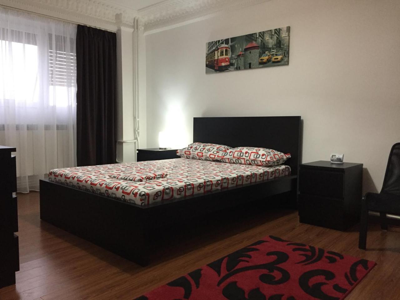 Center Apartment Galati  Ngoại thất bức ảnh