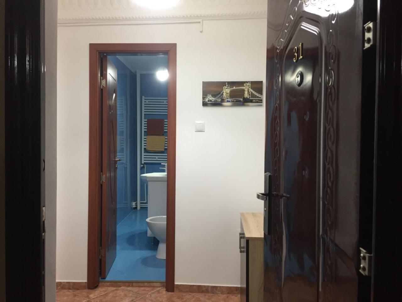 Center Apartment Galati  Ngoại thất bức ảnh