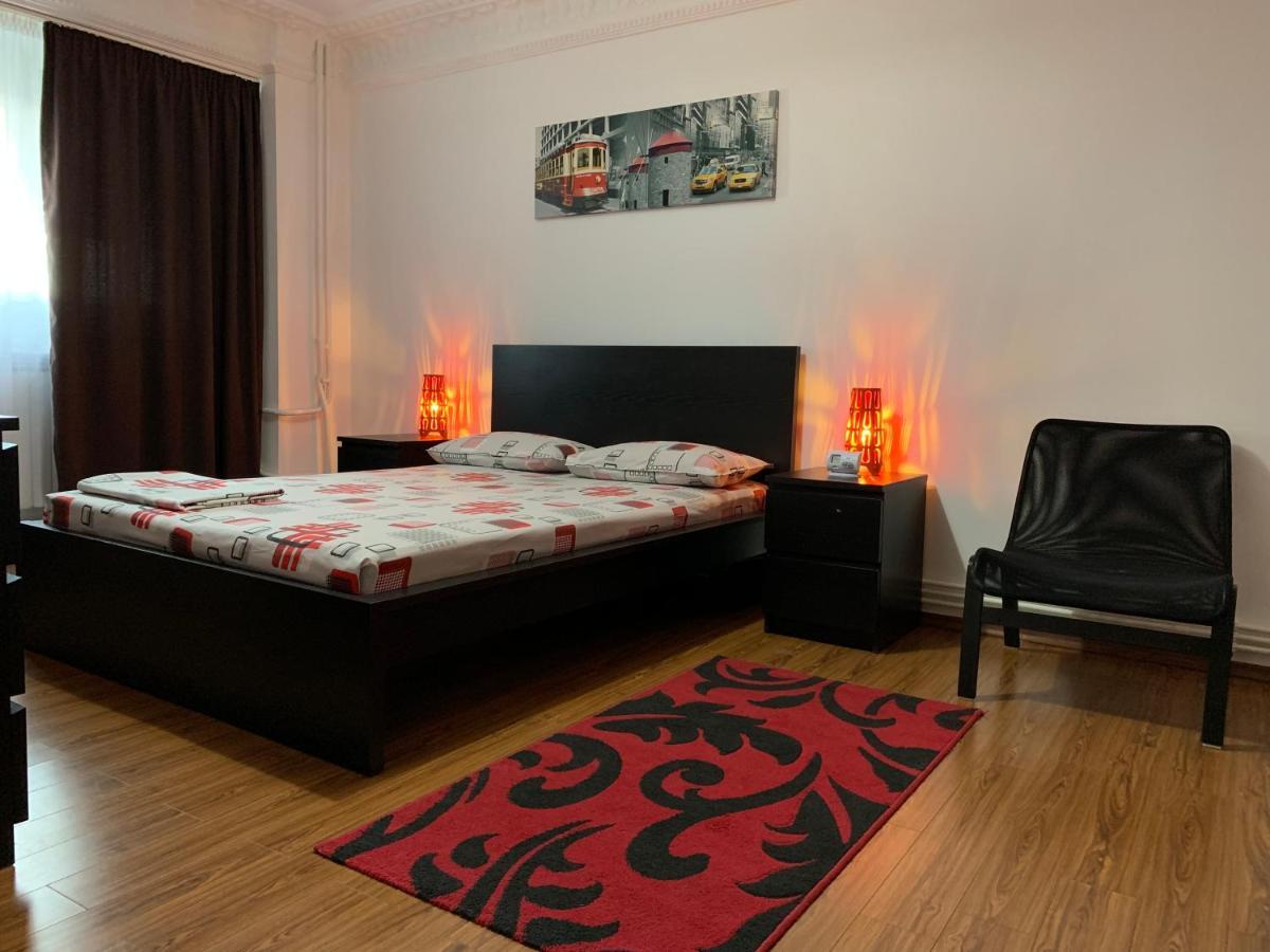Center Apartment Galati  Ngoại thất bức ảnh